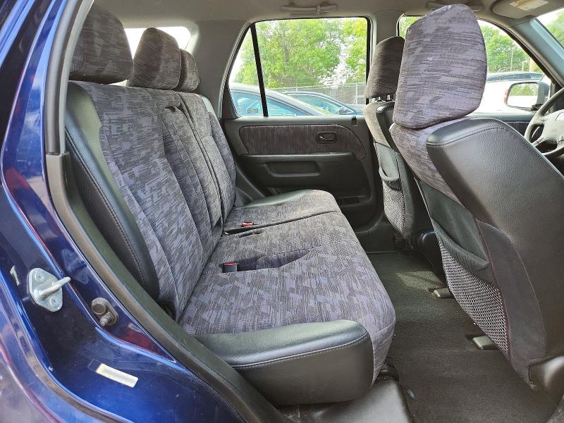 Photo 11 from auction – 2003 HONDA CR-V with VIN JHLRD68463C016621
