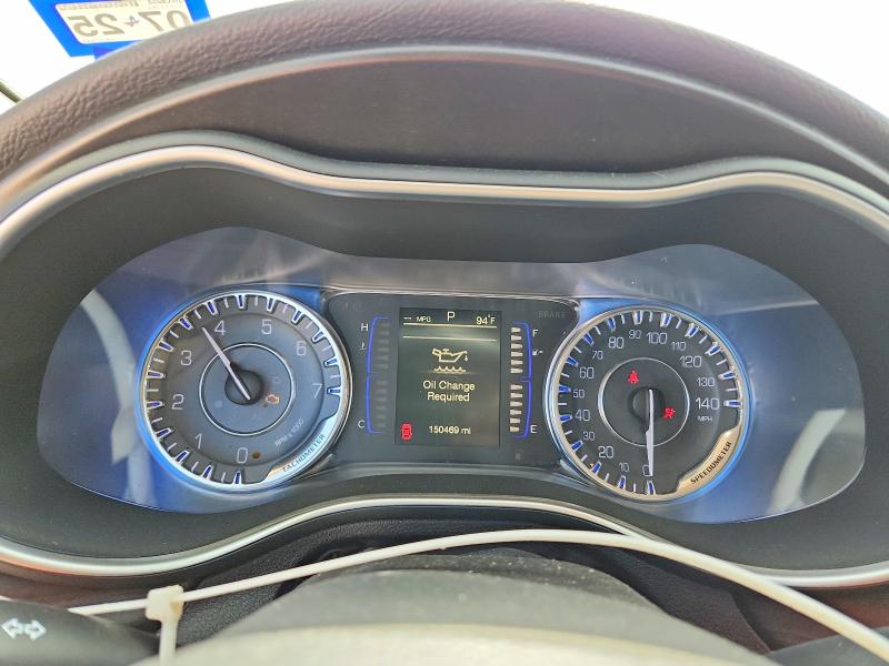 Photo 9 from auction – 2017 CHRYSLER 200 with VIN 1C3CCCFB1HN509497