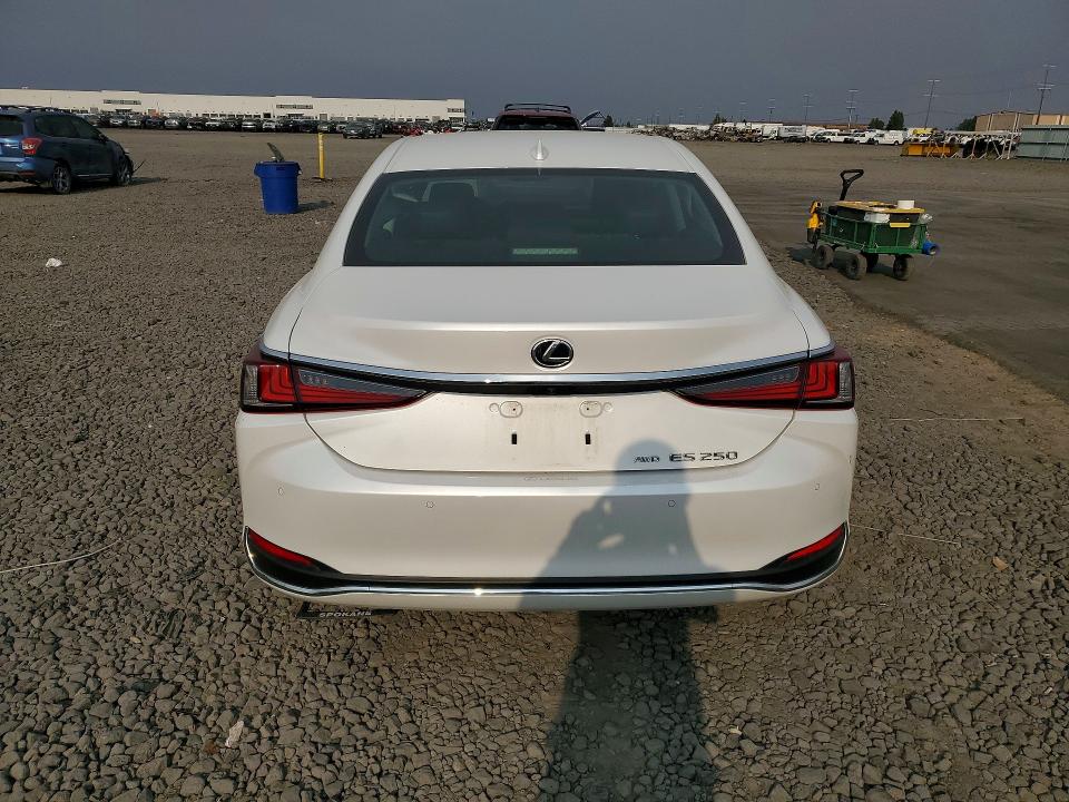 Photo 6 from auction – 2023 LEXUS ES 250 with VIN 58AD11D19PU011755