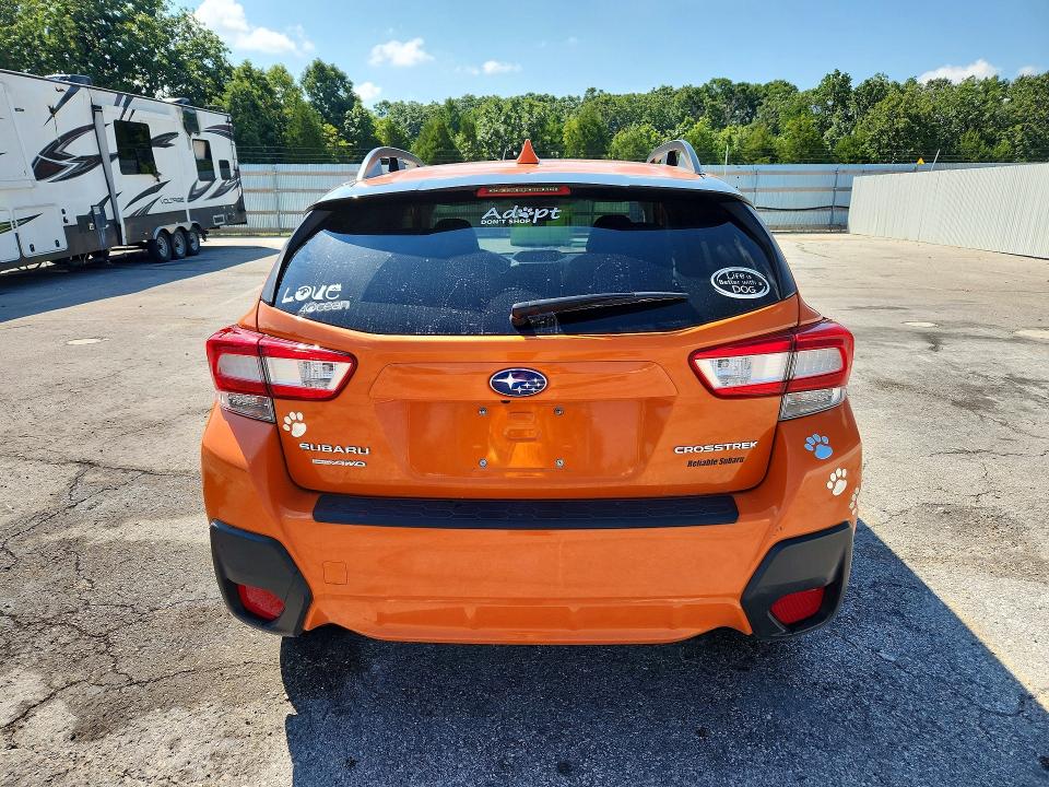 Photo 6 from auction – 2018 SUBARU CROSSTREK with VIN JF2GTAJC0J8204998