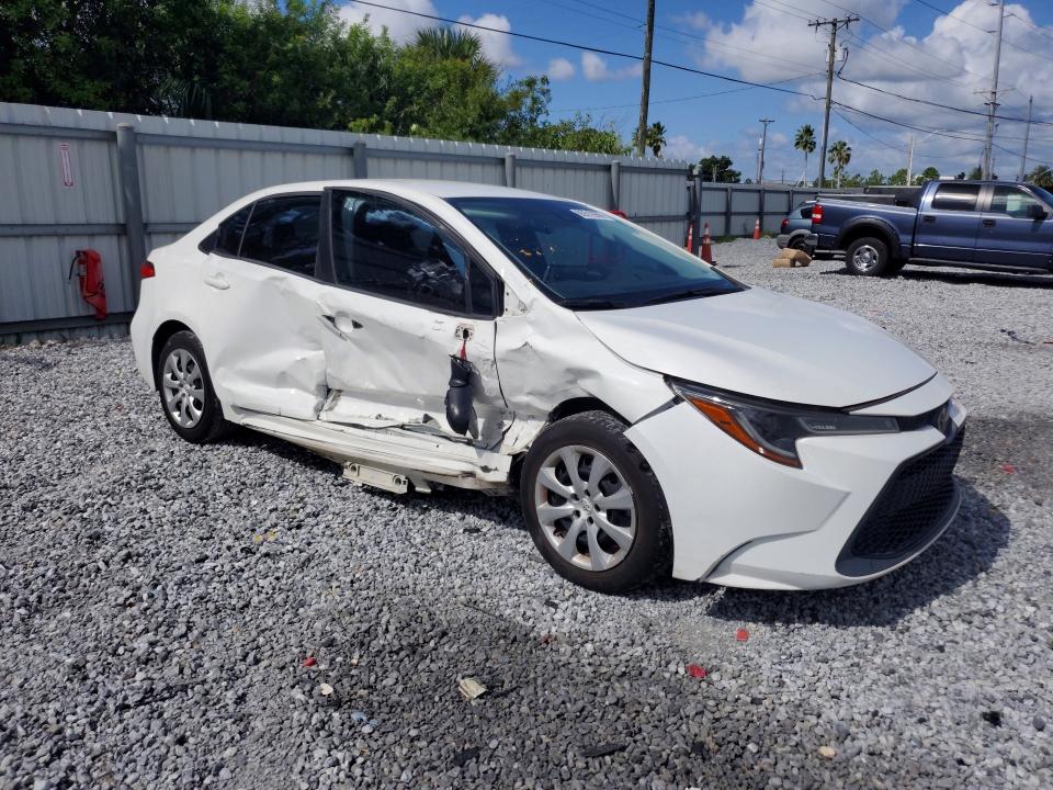 Photo 4 from auction – 2021 TOYOTA COROLLA with VIN 5YFEPMAE3MP154569