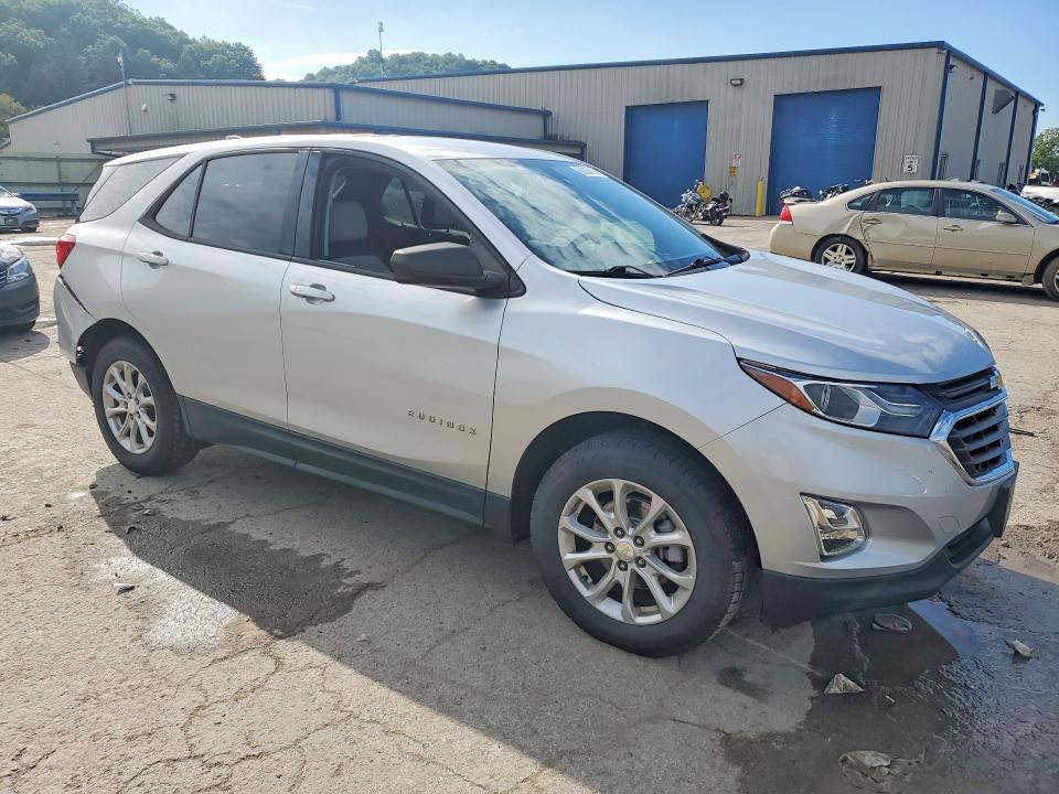 Photo 4 from auction – 2019 CHEVROLET EQUINOX with VIN 3GNAXSEV2KS628743