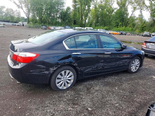 Photo 3 from auction – 2014 HONDA ACCORD with VIN 1HGCR2F74EA195722