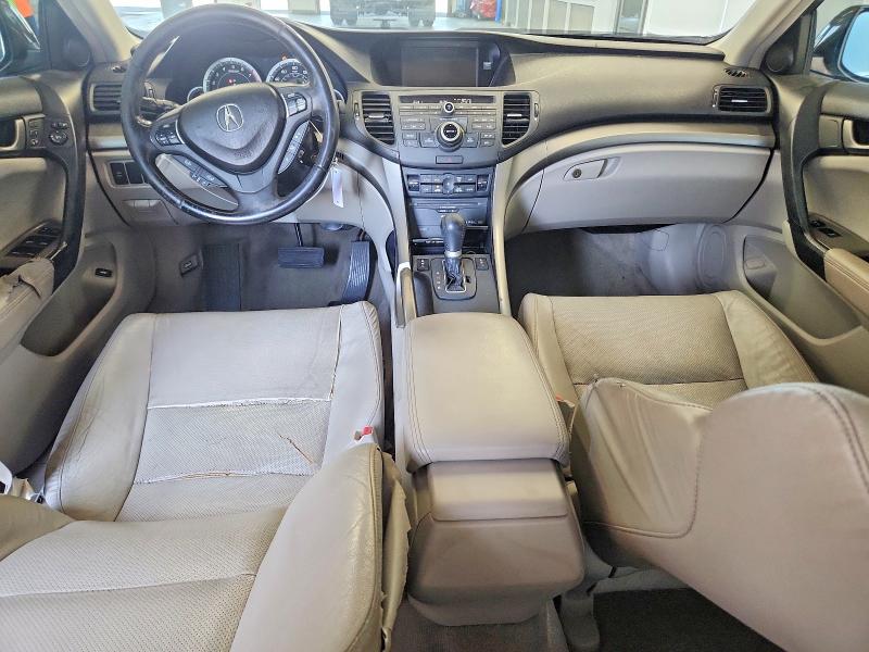 Photo 8 from auction – 2010 ACURA TSX with VIN JH4CU4F60AC003032
