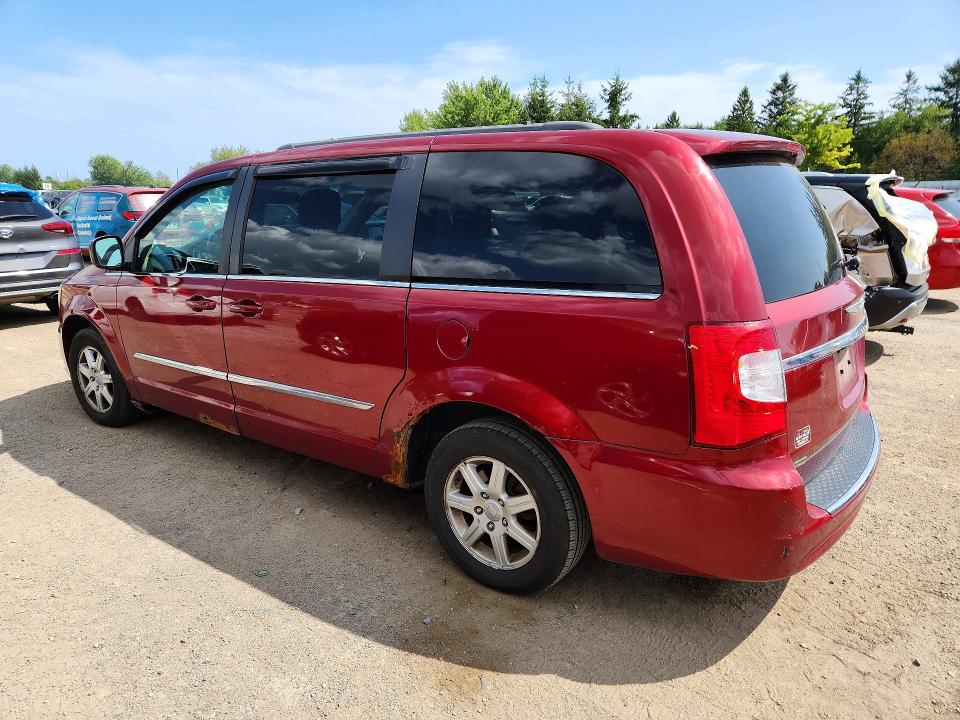 Photo 2 from auction – 2011 CHRYSLER TOWN & COUNTRY with VIN 2A4RR5DG9BR726945