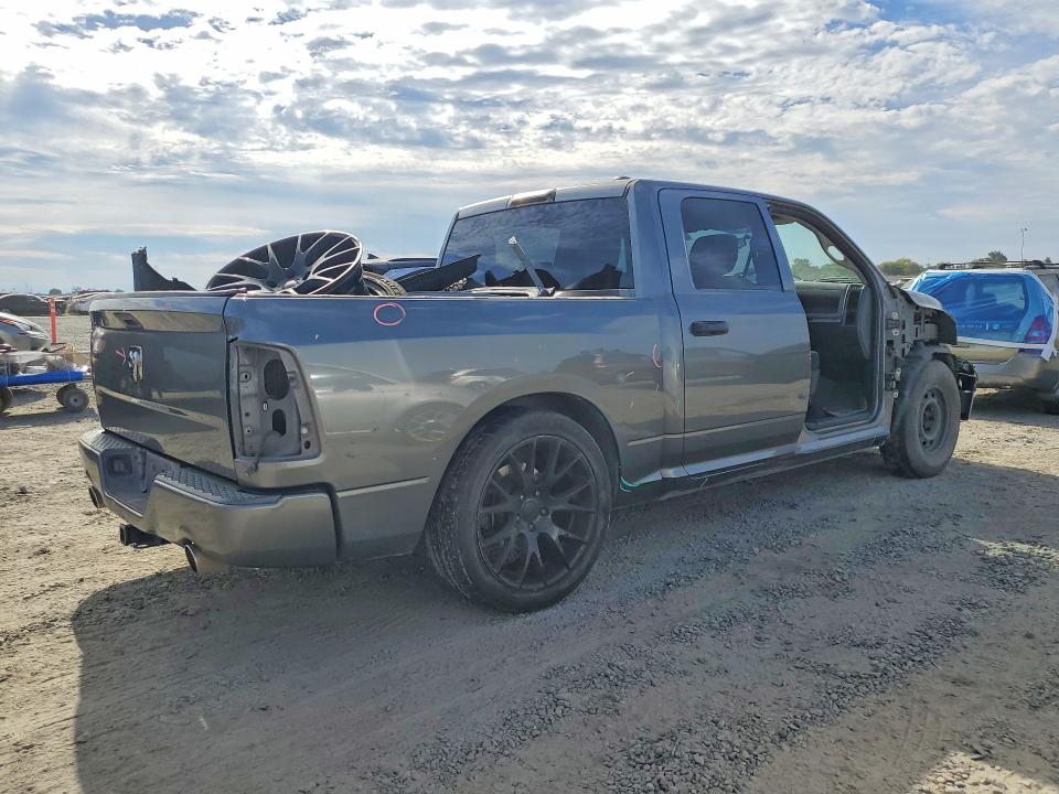 Фото 3 с аукциона – 2012 DODGE RAM 1500 с VIN 1C6RD6KT3CS132532