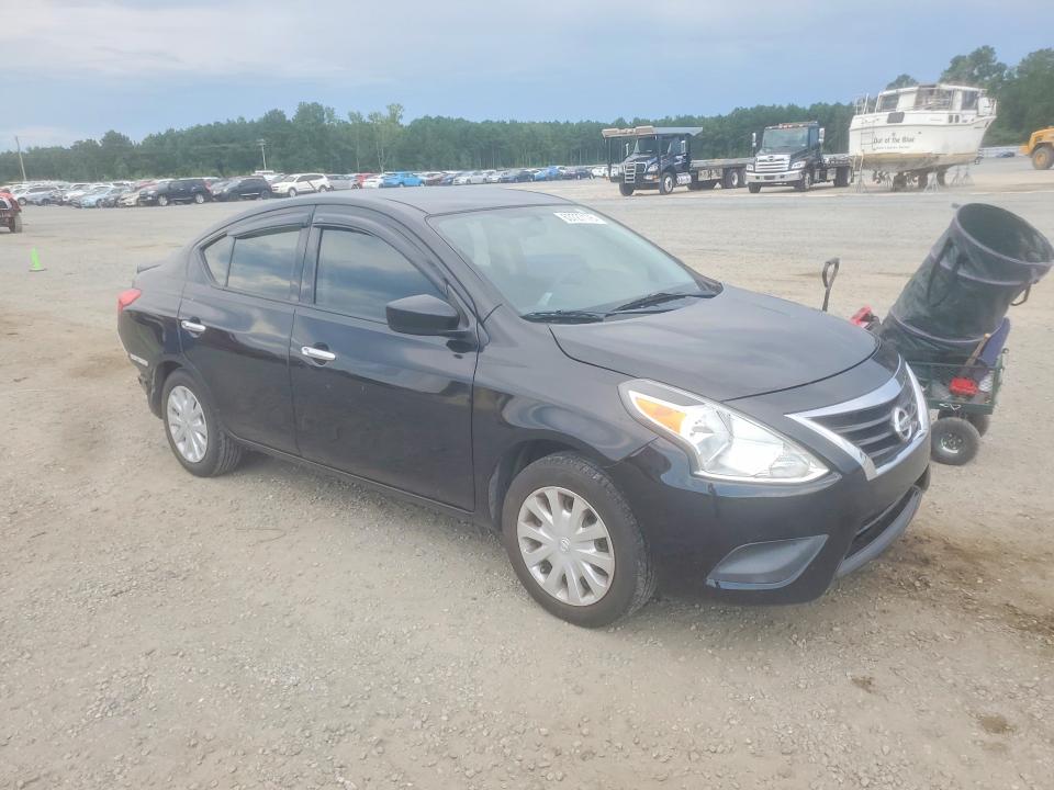 Photo 4 from auction – 2017 NISSAN VERSA with VIN 3N1CN7AP8HL856974
