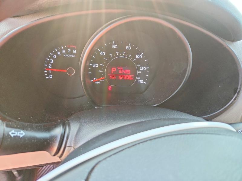 Photo 9 from auction – 2014 KIA SOUL with VIN KNDJP3A53E7049591