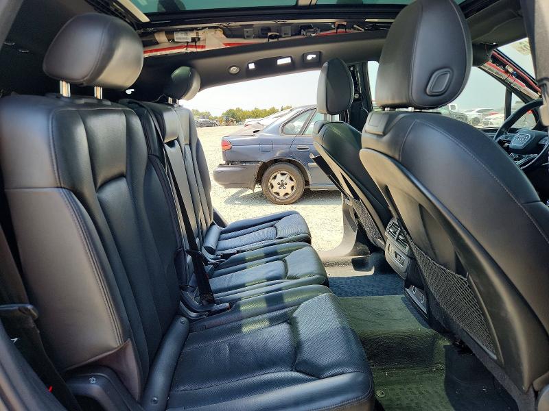Photo 11 from auction – 2018 AUDI Q7 with VIN WA1LAAF73JD000910