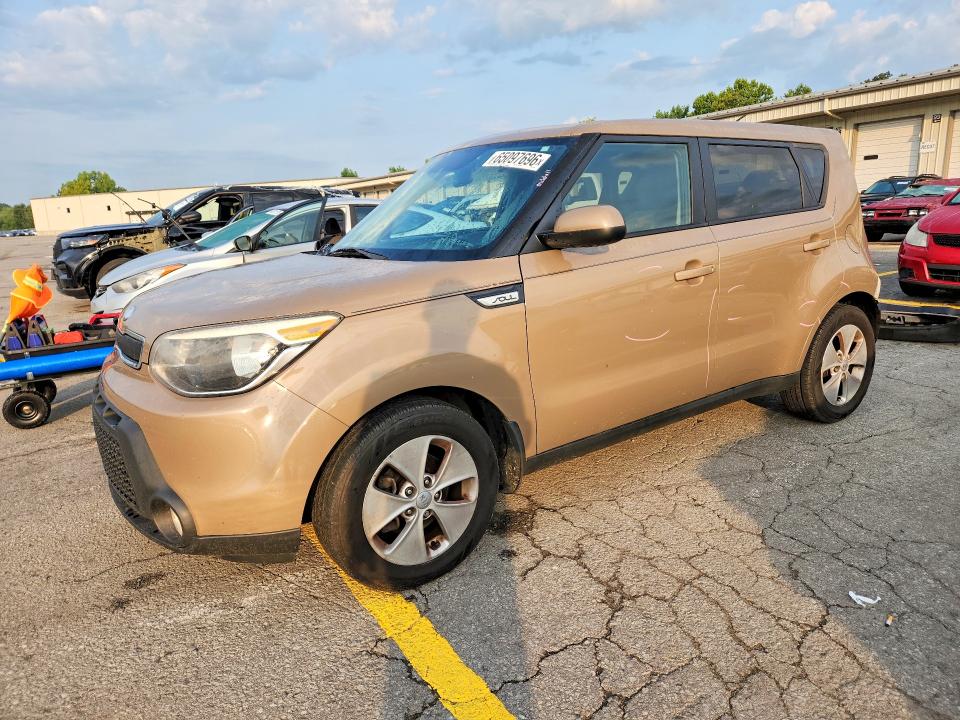 KIA SOUL 2015 with VIN KNDJN2A29F7127556 - Photo from auction