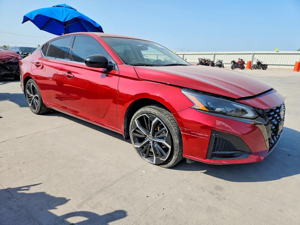 Photo 4 from auction – 2023 NISSAN ALTIMA with VIN 1N4BL4CW9PN309900