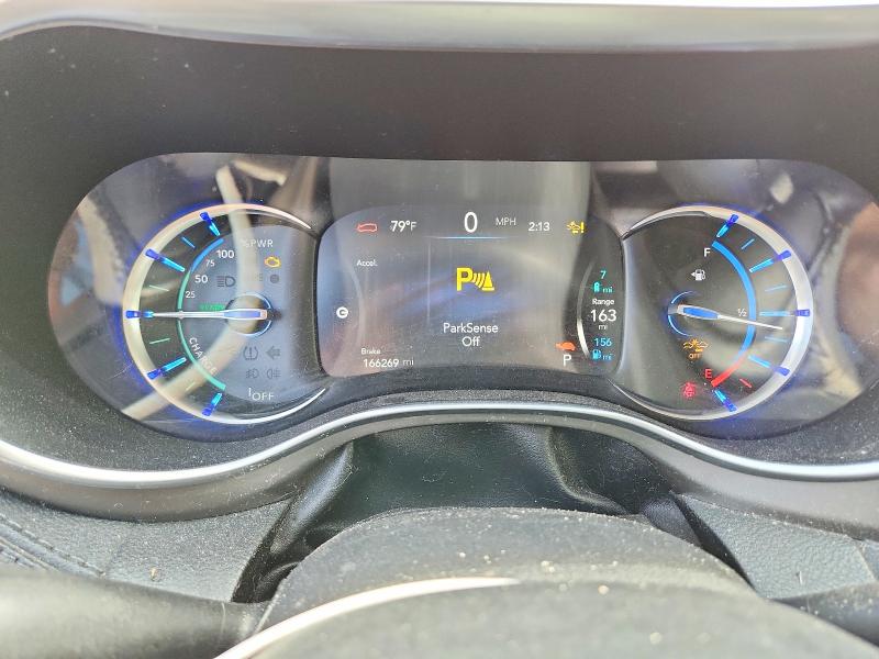 Photo 9 from auction – 2019 CHRYSLER PACIFICA with VIN 2C4RC1N79KR509040