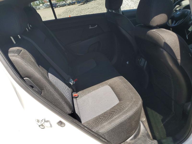 Photo 11 from auction – 2014 KIA SPORTAGE with VIN KNDPBCAC9E7641469