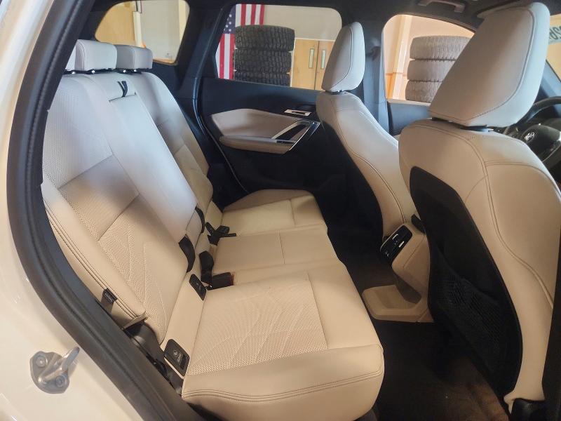 Photo 11 from auction – 2023 BMW X1 with VIN WBX73EF08P5X81165
