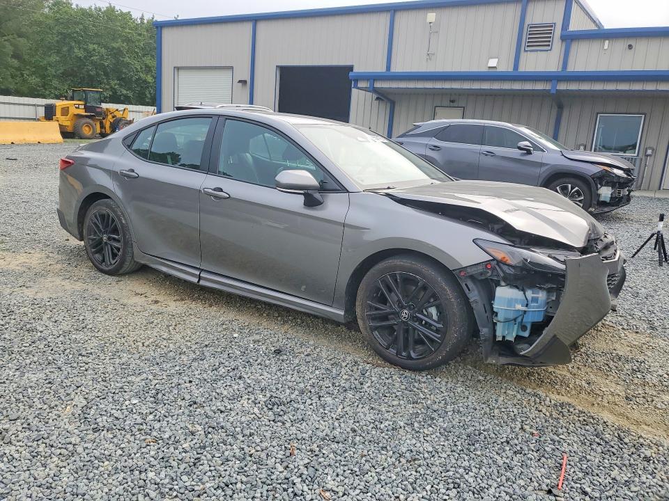 Photo 4 from auction – 2025 TOYOTA CAMRY with VIN 4T1DAACK2SU509144