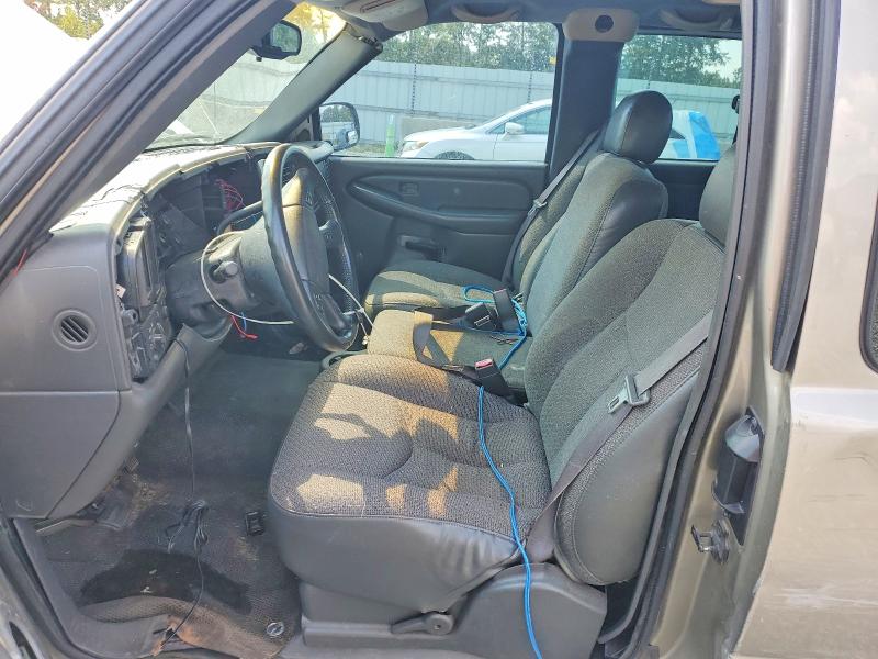 Photo 7 from auction – 2003 CHEVROLET SILVERADO with VIN 2GCEC19V131388656