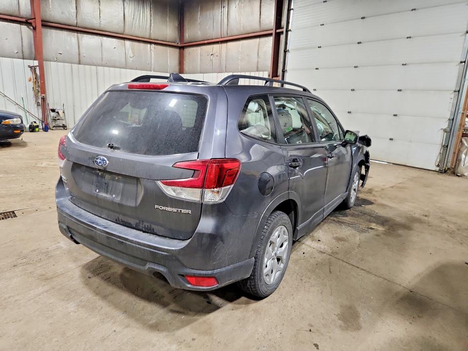 Photo 3 from auction – 2020 SUBARU FORESTER with VIN JF2SKADC9LH414138