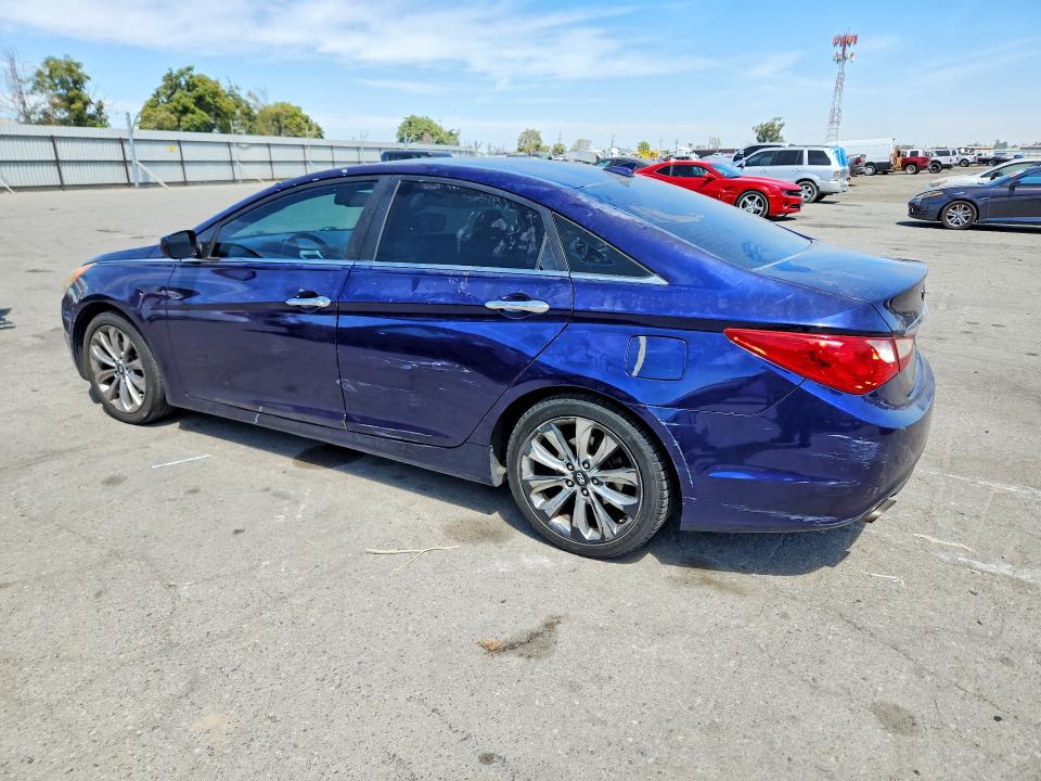Photo 2 from auction – 2012 HYUNDAI SONATA with VIN 5NPEC4AC7CH365456