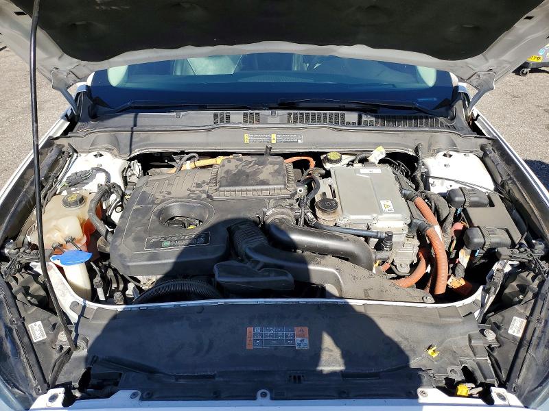 Photo 11 from auction – 2016 FORD FUSION with VIN 3FA6P0SU5GR157013