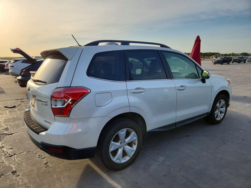 Foto 3 de la subasta – 2014 SUBARU FORESTER con VIN JF2SJAHC2EH501072