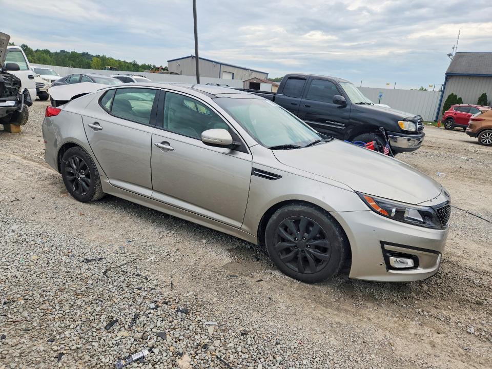 Photo 4 from auction – 2015 KIA OPTIMA with VIN 5XXGN4A71FG393548