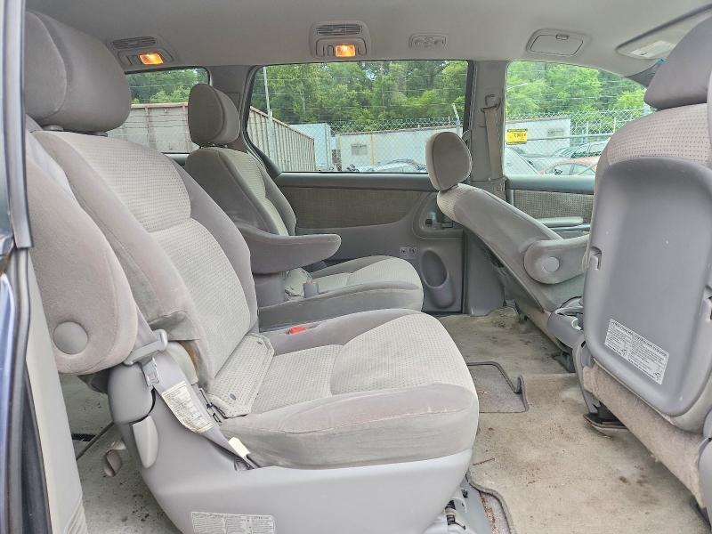 Photo 10 from auction – 2008 TOYOTA SIENNA with VIN 5TDZK23C78S223583