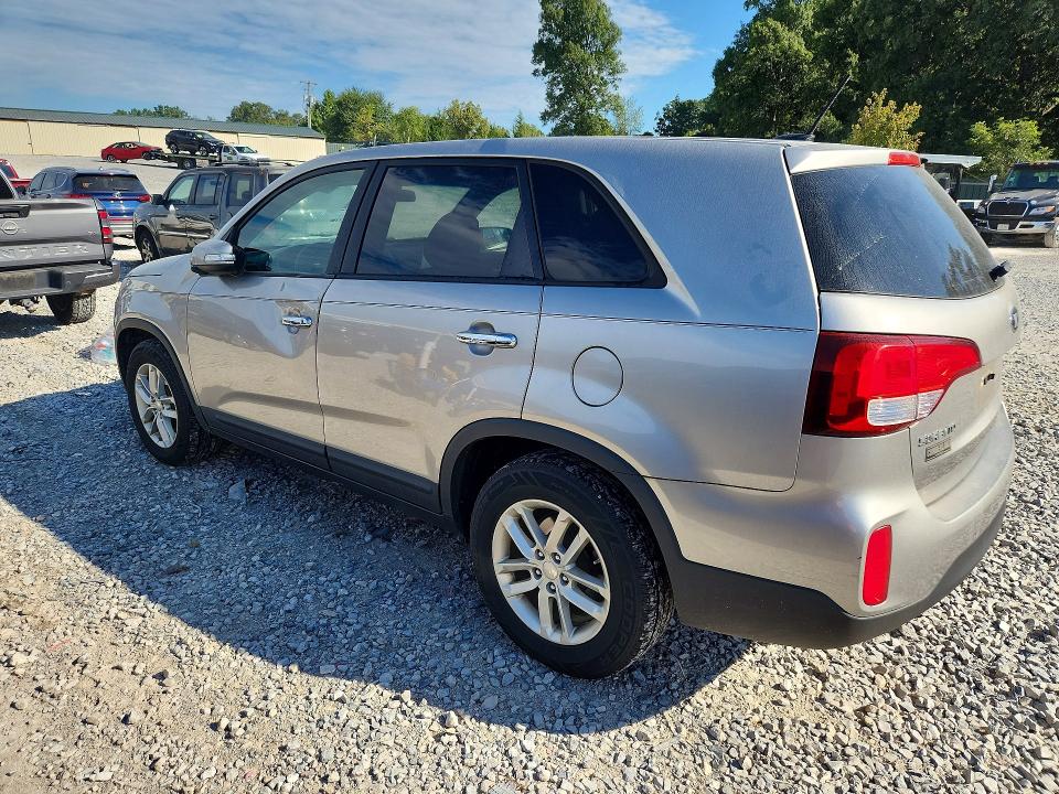 Photo 2 from auction – 2014 KIA SORENTO with VIN 5XYKT3A63EG504094