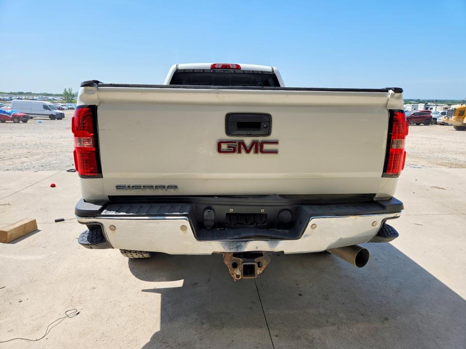 Photo 6 from auction – 2015 GMC SIERRA with VIN 1GT421C88FF642183