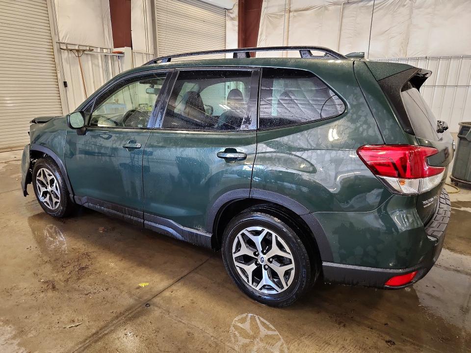 Photo 2 from auction – 2023 SUBARU FORESTER with VIN JF2SKAEC9PH451193