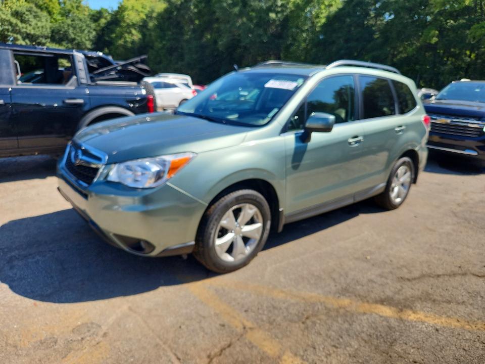 SUBARU FORESTER 2015 with VIN JF2SJARC6FH427543 - Photo from auction