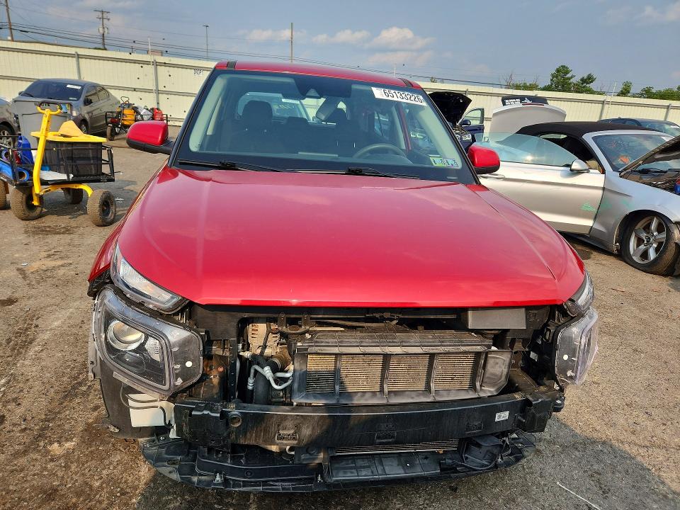 Photo 5 from auction – 2022 HYUNDAI VENUE with VIN KMHRB8A33NU201136