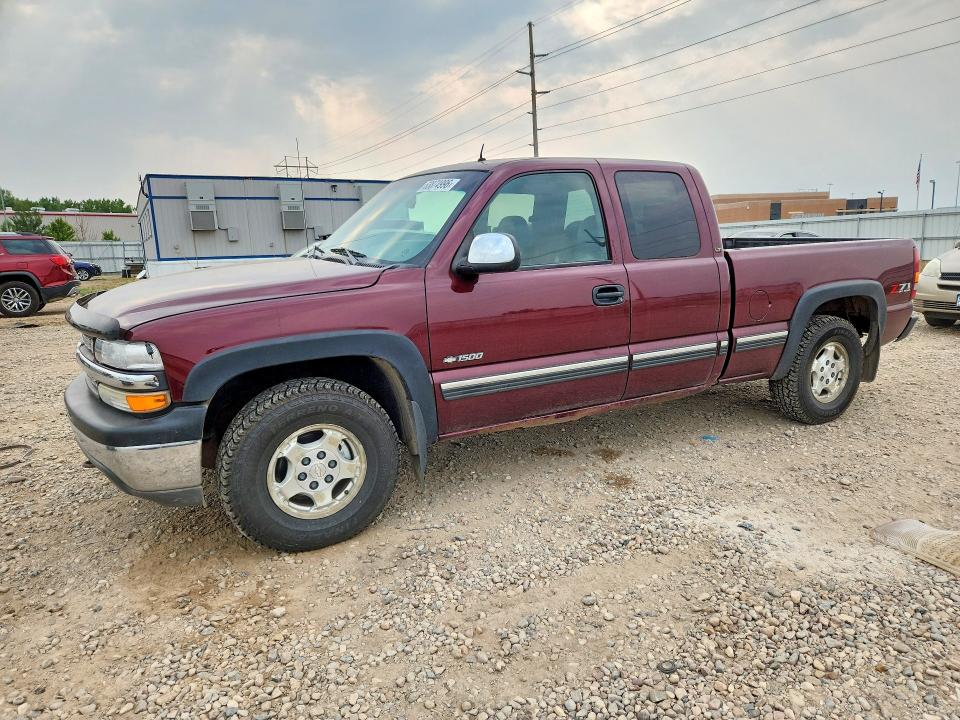 Снимка 1 от търг – 2001 CHEVROLET SILVERADO с VIN 2GCEK19T611266339