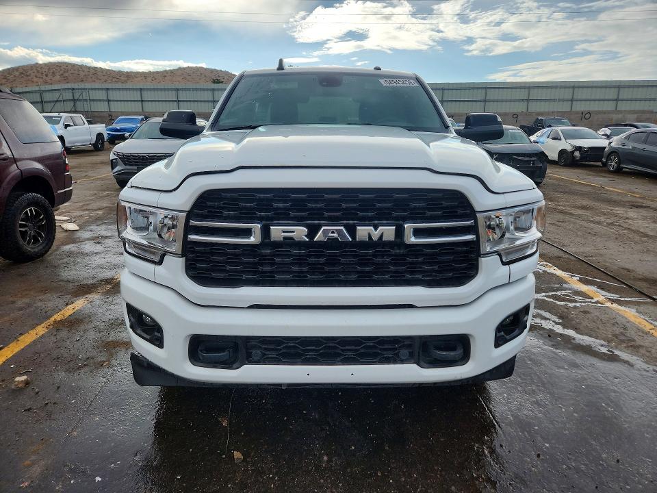 Photo 5 from auction – 2022 RAM 2500 with VIN 3C6UR5DL4NG274255