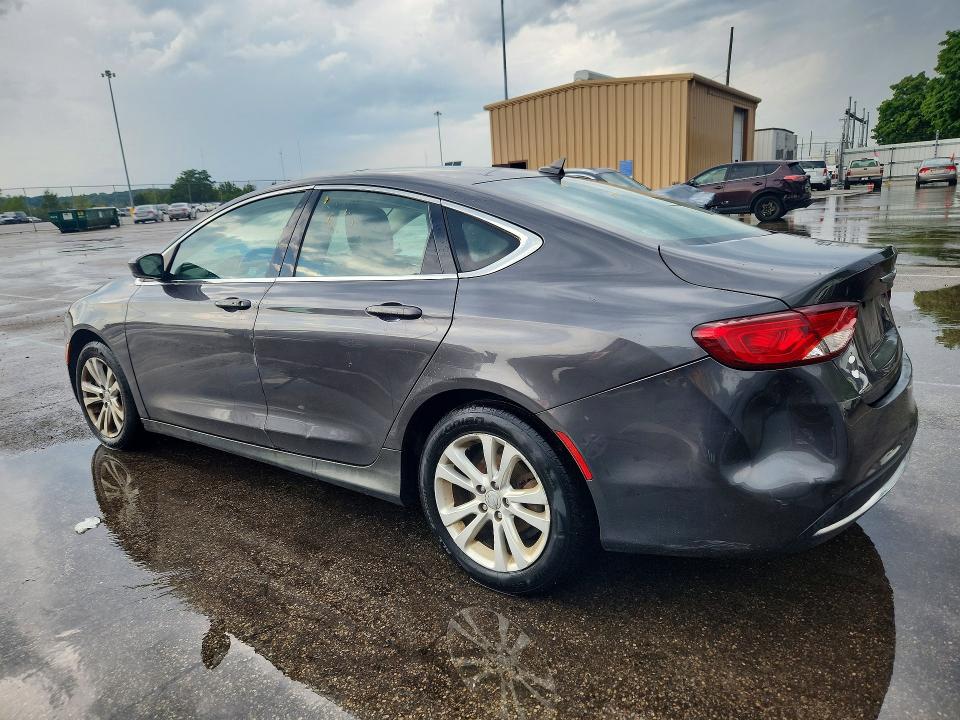 Photo 2 from auction – 2016 CHRYSLER 200 with VIN 1C3CCCAB3GN121693