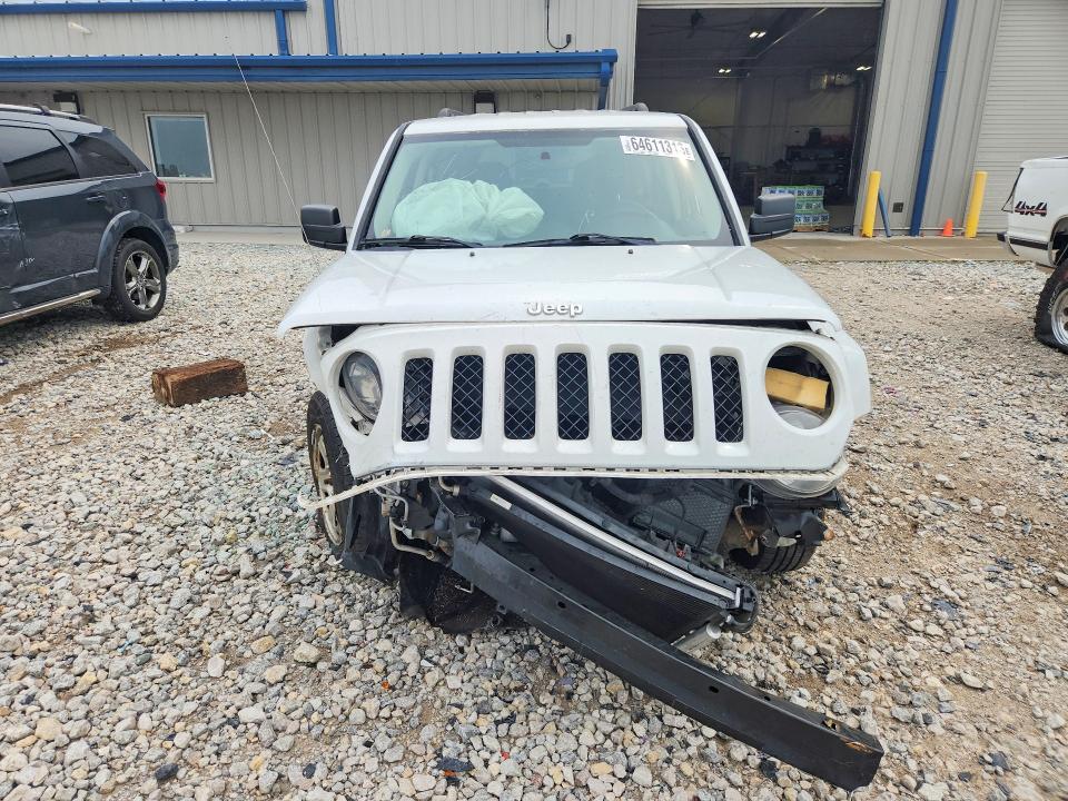 Photo 5 from auction – 2013 JEEP PATRIOT with VIN 1C4NJPBA4DD260837