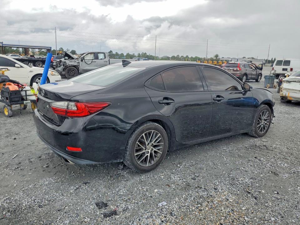 Zdjęcie 3 z aukcji – 2016 LEXUS ES z VIN 58ABK1GG9GU021318