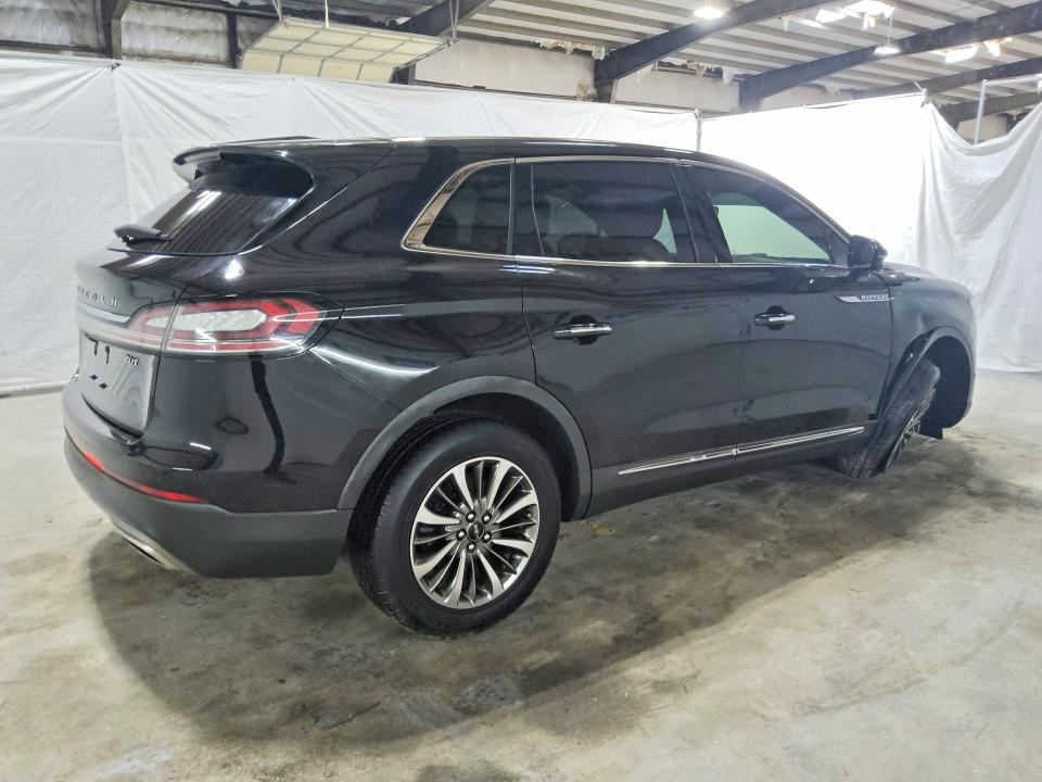Photo 3 from auction – 2020 LINCOLN NAUTILUS with VIN 2LMPJ6K97LBL07615