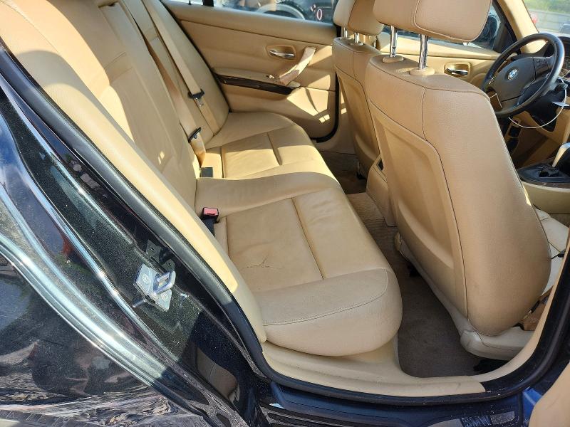 Photo 10 from auction – 2010 BMW 328 with VIN WBAPH7G50ANM50184