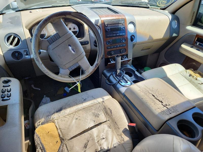 Photo 8 from auction – 2004 FORD F150 with VIN 1FTPW12564KD53851