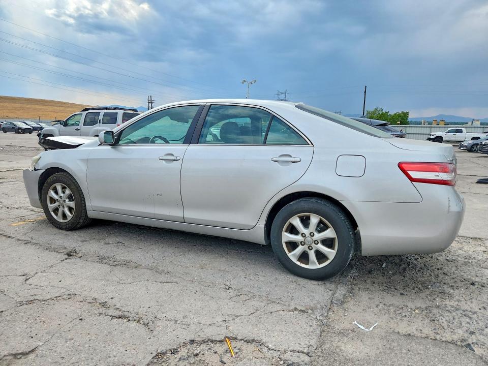Photo 2 from auction – 2011 TOYOTA CAMRY with VIN 4T4BF3EK7BR128820