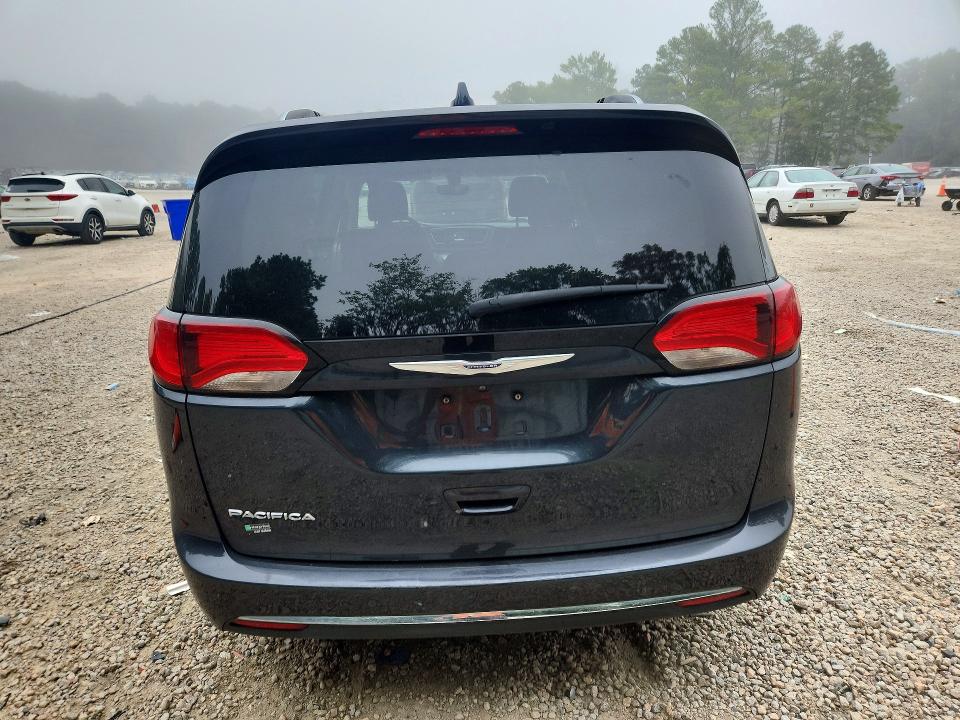 Photo 6 from auction – 2020 CHRYSLER PACIFICA with VIN 2C4RC1BG5LR279938