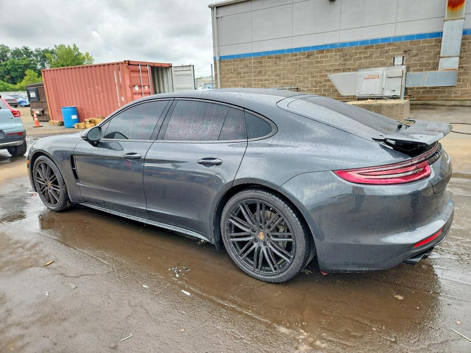 Photo 2 from auction – 2018 PORSCHE PANAMERA with VIN WP0AB2A77JL131898