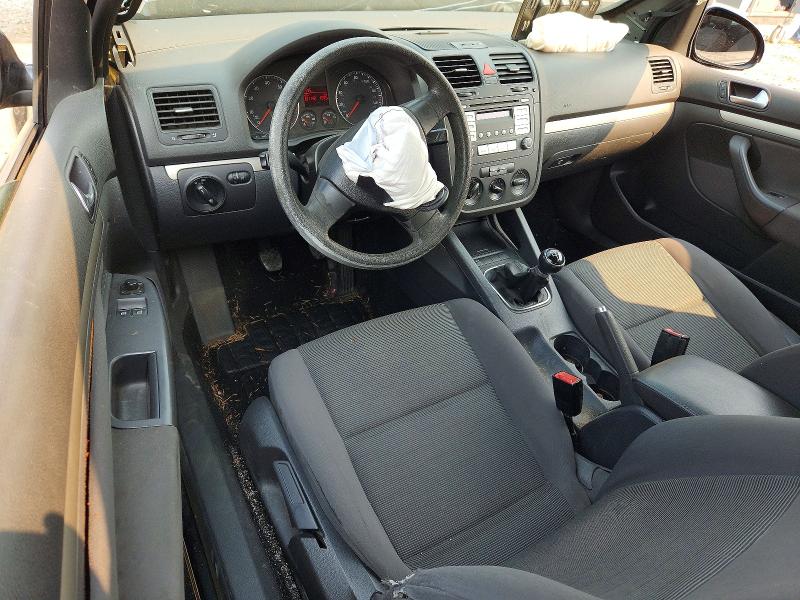 Фото 8 с аукциона – 2009 VOLKSWAGEN RABBIT с VIN WVWAB71K89W102227