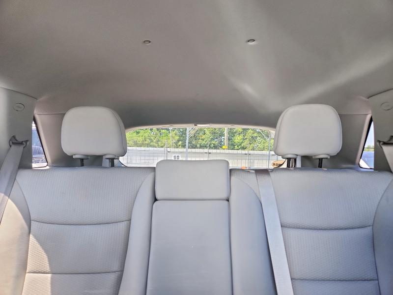 Photo 10 from auction – 2013 KIA SORENTO with VIN JTMZD31V476045957