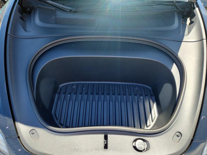 Photo 11 from auction – 2026 TESLA MODEL 3 with VIN 5YJ3E1EAXTF172497