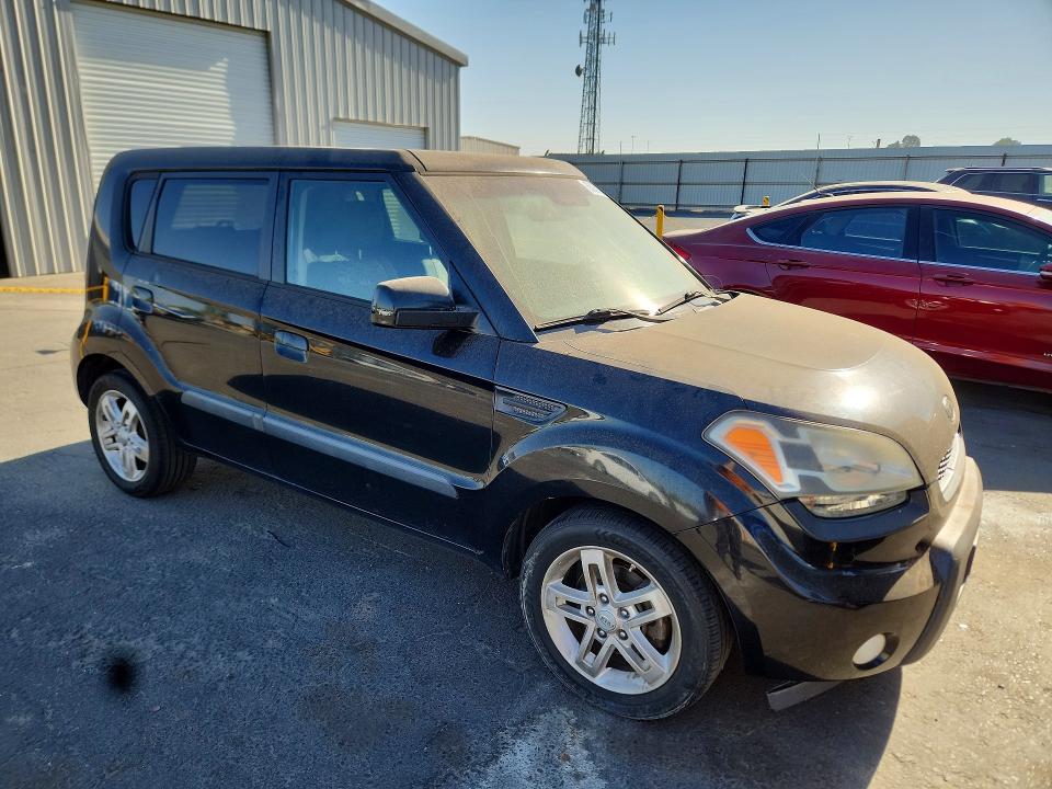 Photo 4 from auction – 2010 KIA SOUL with VIN KNDJT2A29A7179963