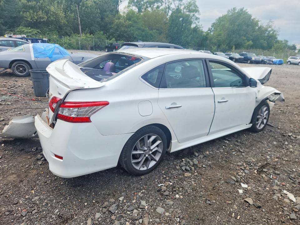 Photo 3 from auction – 2014 NISSAN SENTRA with VIN 3N1AB7AP9EY280651