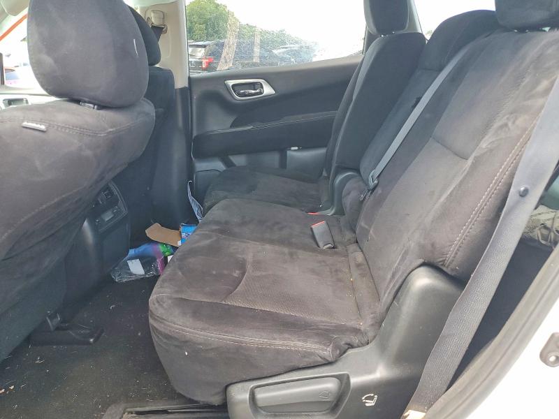 Photo 11 from auction – 2016 NISSAN PATHFINDER with VIN 5N1AR2MMXGC611211