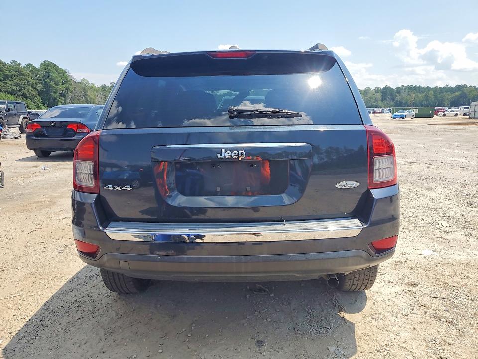 Photo 6 from auction – 2015 JEEP COMPASS with VIN 1C4NJDEB4FD340404