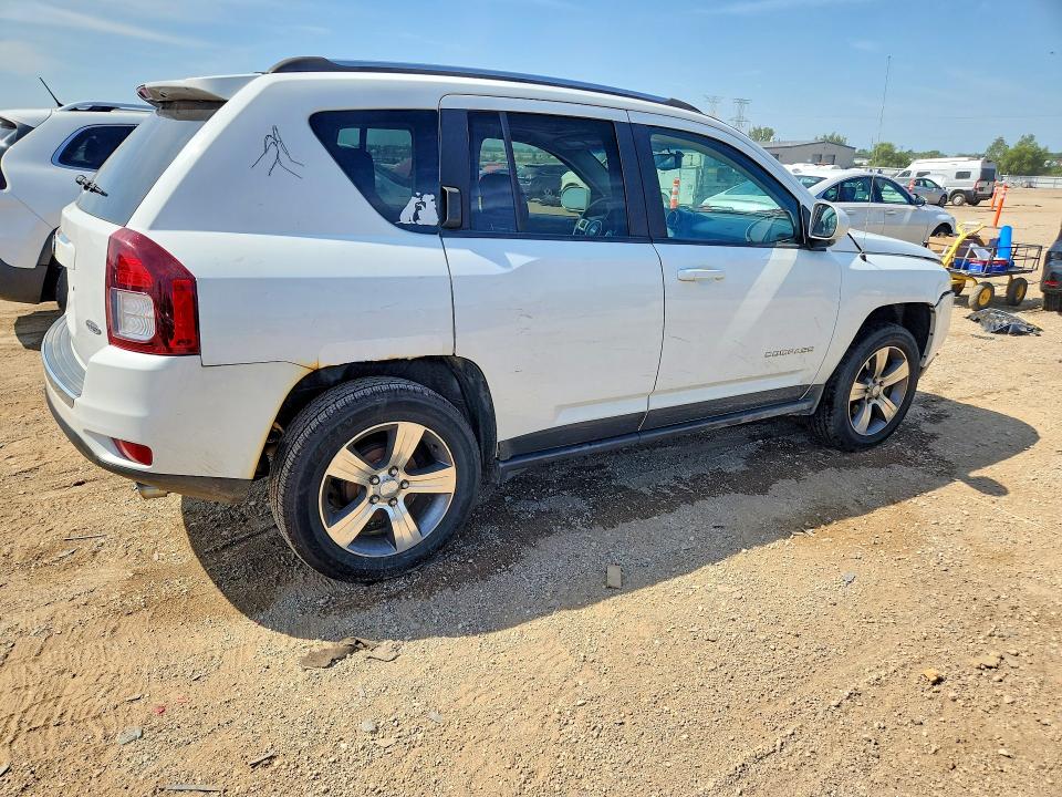 Photo 3 from auction – 2017 JEEP COMPASS with VIN 1C4NJCEA1HD119668